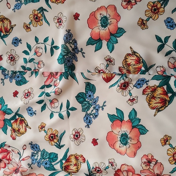 Floral Maxi Dress - Picture 9 of 13